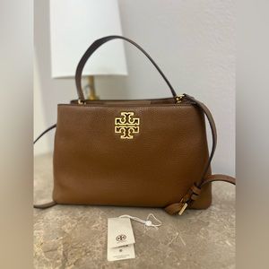 Tory Burch Used Britten small satchel tory Burch with good condition